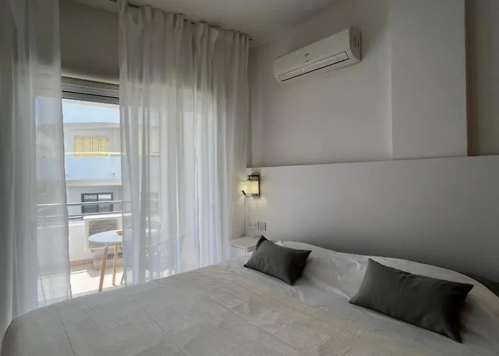 The Catherine Larnaca